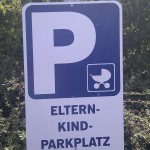 Eltern-(Klein)kind-Parkplatz!